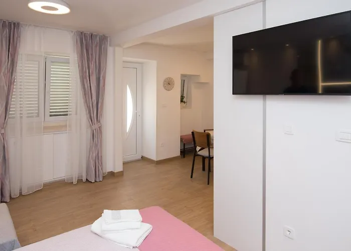 アパート Cozy Honeymoon Apartment In The Old Town