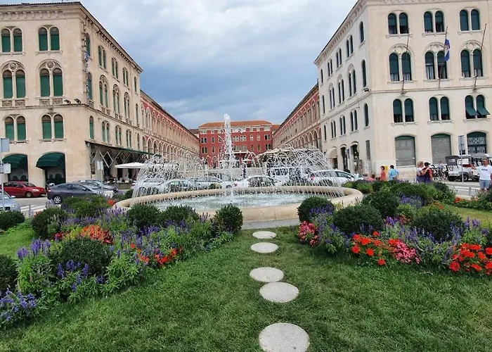 Apartman Cozy Honeymoon & Free Parking Available P&r Split